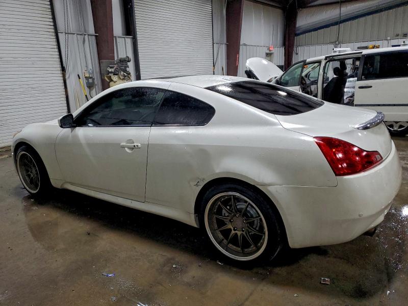 Фото 2 - INFINITI Q60