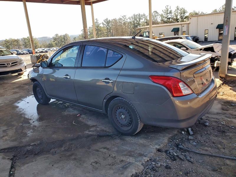 Фото 2 - NISSAN VERSA