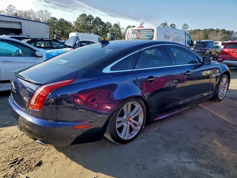 Фото 3 - JAGUAR XJ