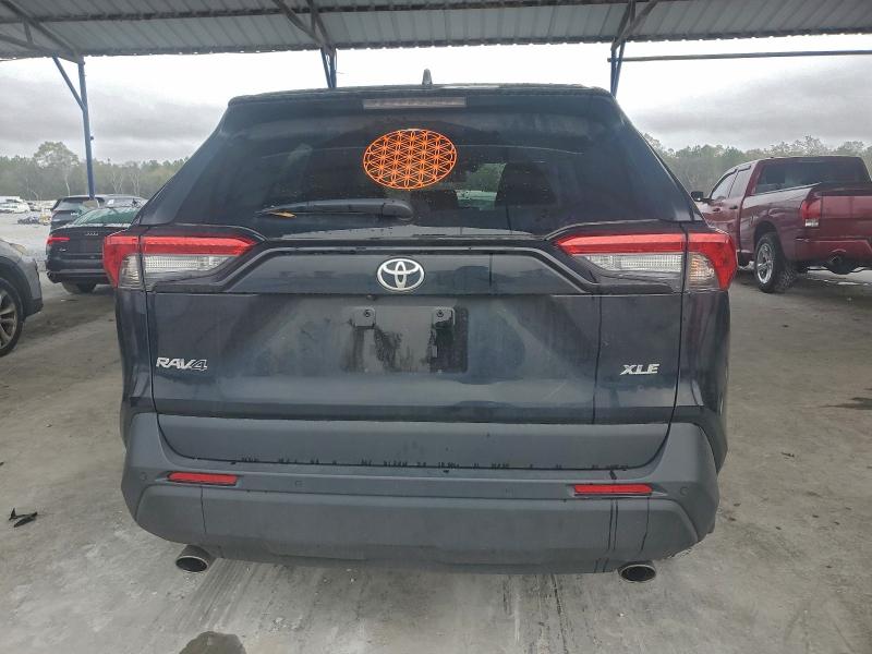 Фото 6 - TOYOTA RAV4