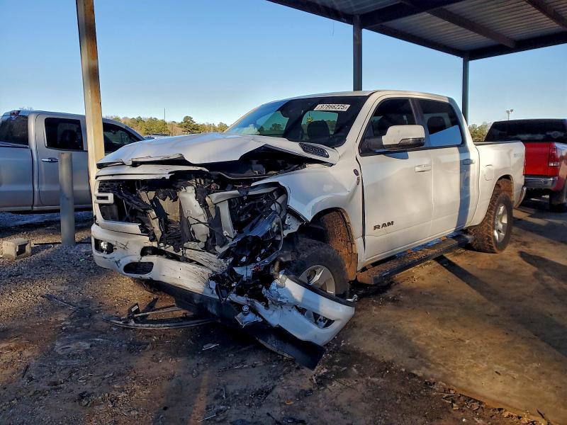 Фото 1 - RAM 1500