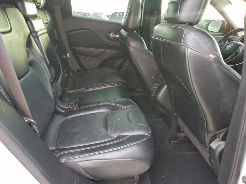 Фото 11 - JEEP GRAND CHER