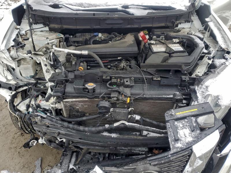 Фото 12 - NISSAN ROGUE