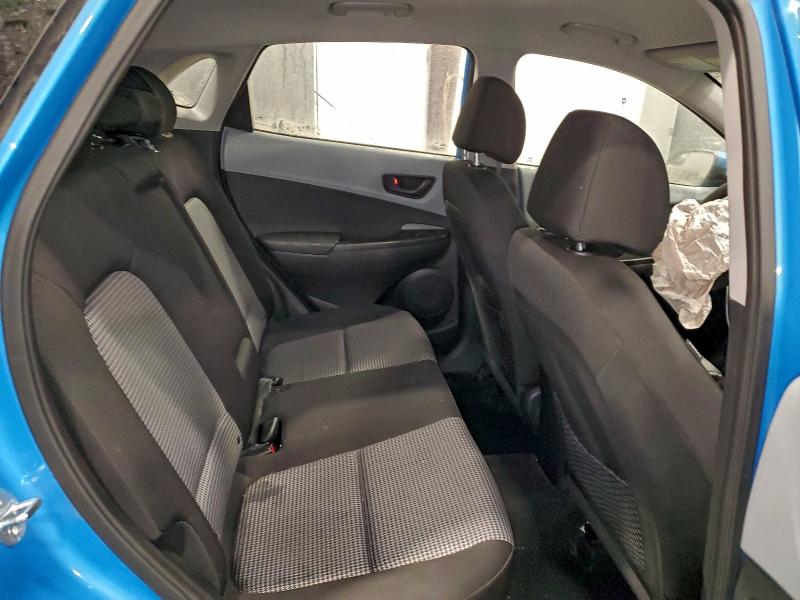 Фото 11 - HYUNDAI KONA