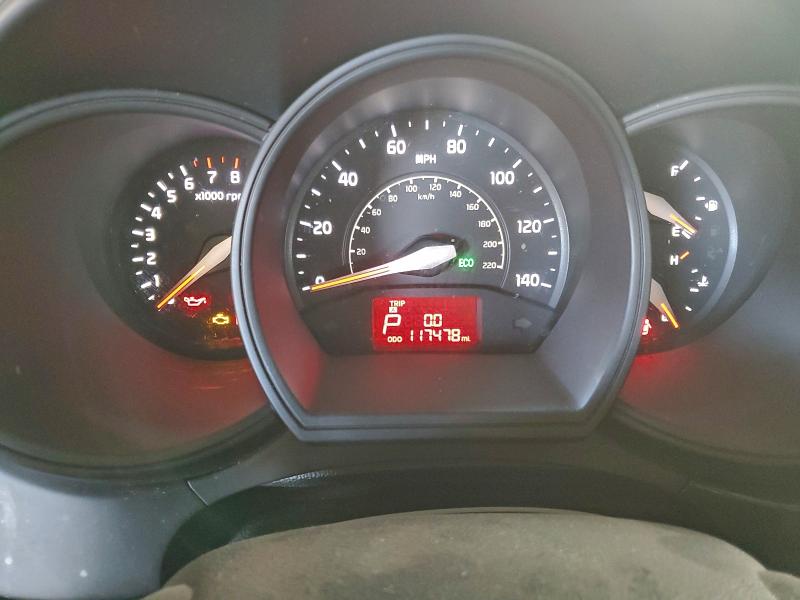 Фото 9 - KIA RIO