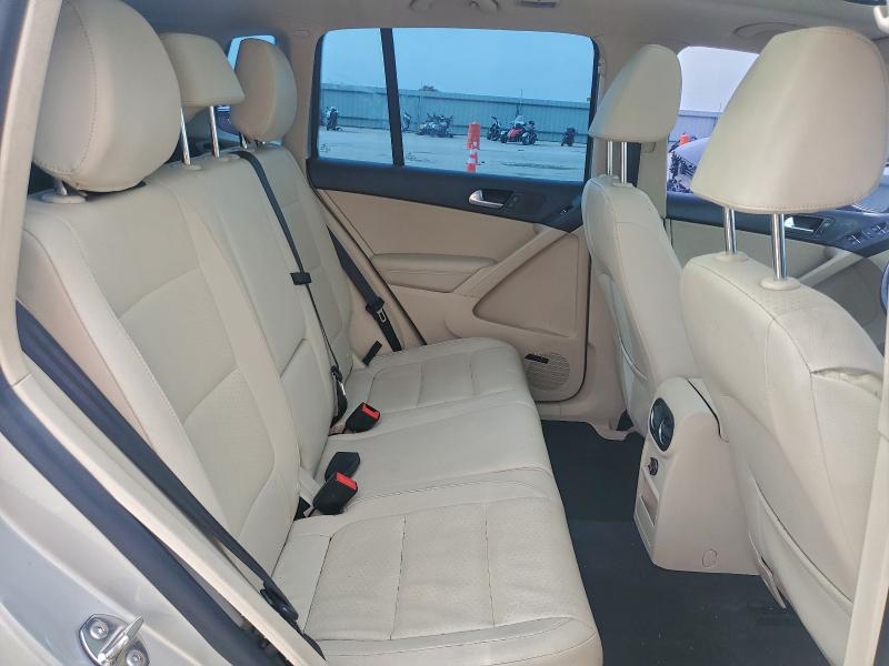 Фото 11 - VOLKSWAGEN TIGUAN