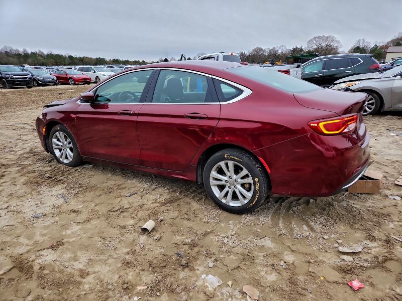 Фото 2 - CHRYSLER 200