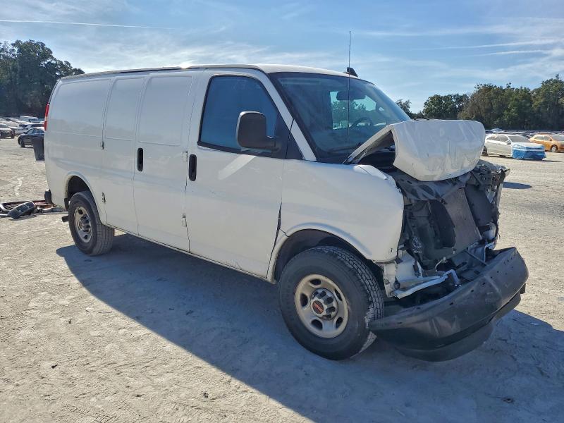 Фото 4 - GMC SAVANA