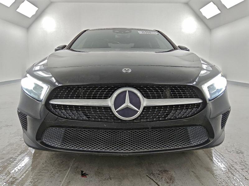 Фото 5 - MERCEDES-BENZ A-CLASS