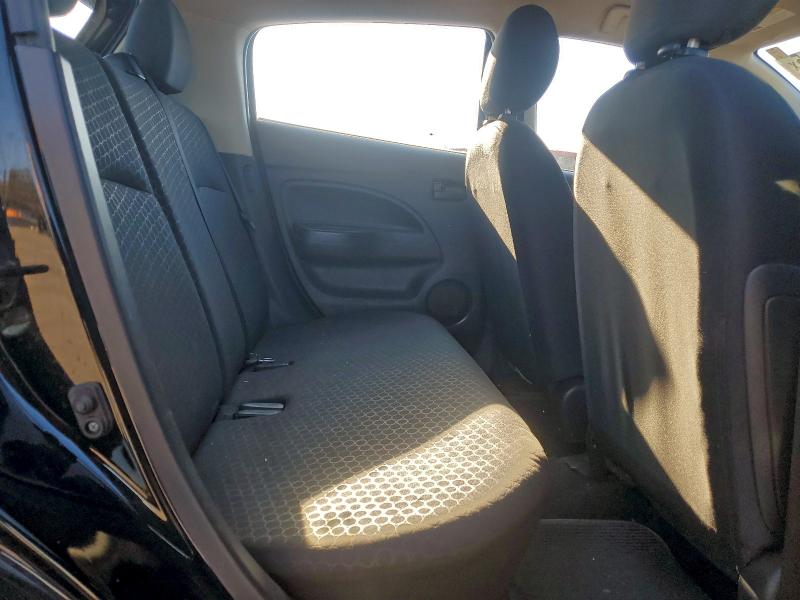 Фото 10 - MITSUBISHI MIRAGE