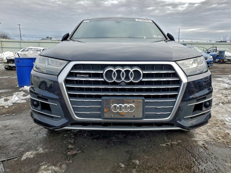 Фото 5 - AUDI Q7