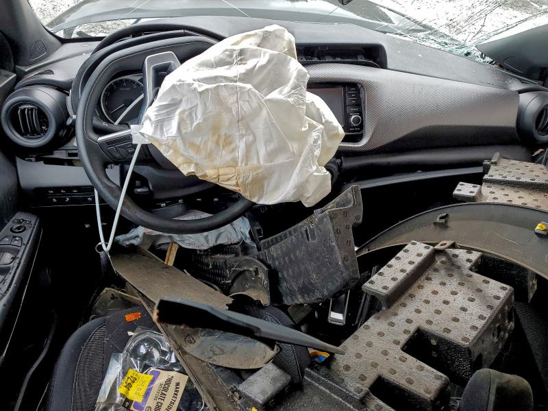 Фото 8 - NISSAN KICKS