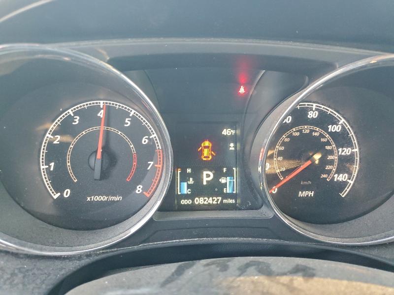 Фото 9 - MITSUBISHI OUTLANDER