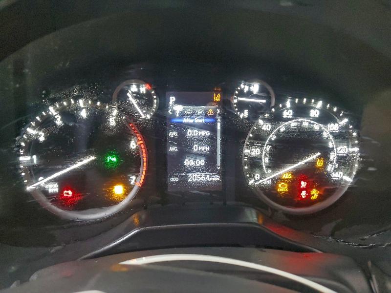 Фото 9 - LEXUS GX