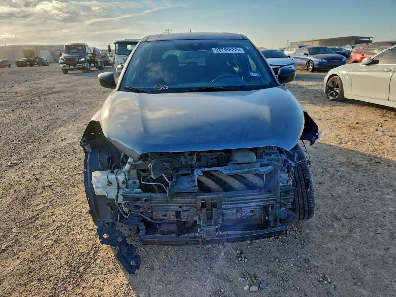 Фото 5 - NISSAN KICKS