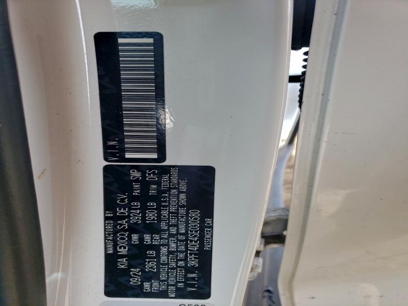 Фото 13 - KIA K4 LX