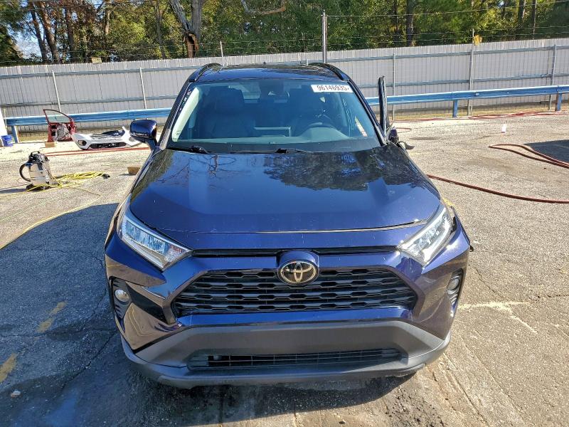 Фото 5 - TOYOTA RAV4