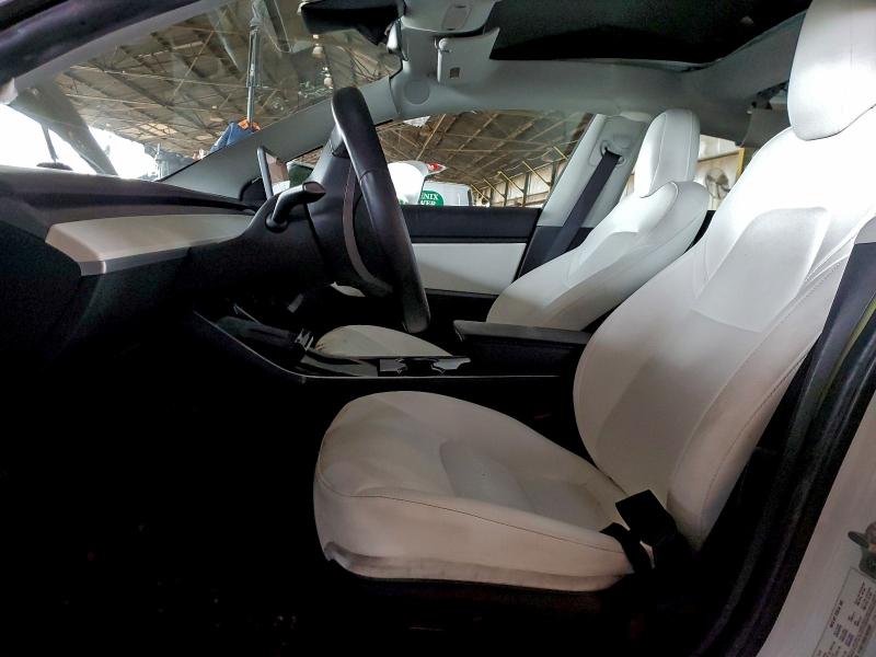 Фото 7 - TESLA MODEL 3