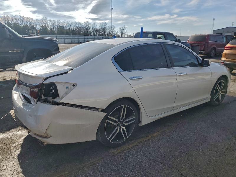 Фото 3 - HONDA ACCORD