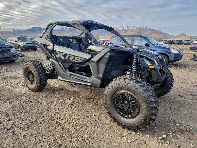 Фото 4 - CAN-AM SIDEBYSIDE