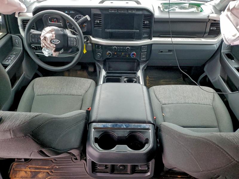 Фото 8 - FORD F350