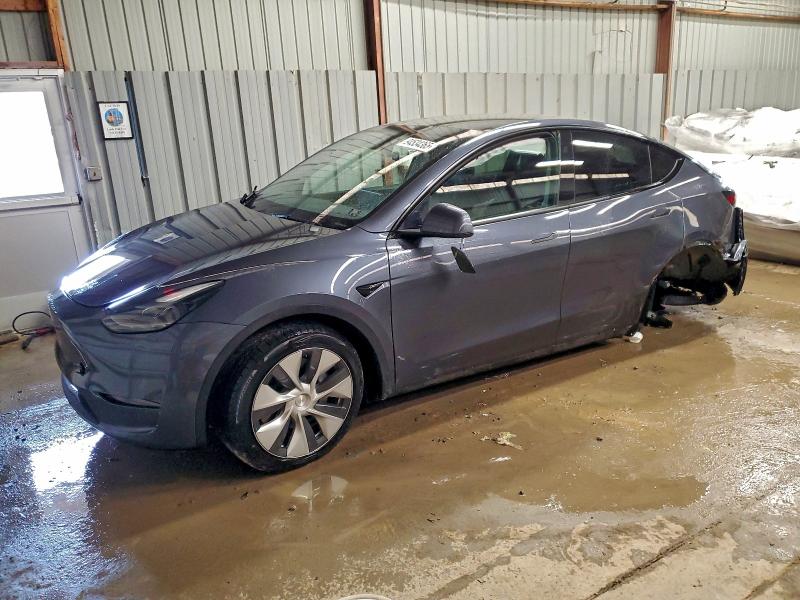 Фото 1 - TESLA MODEL Y