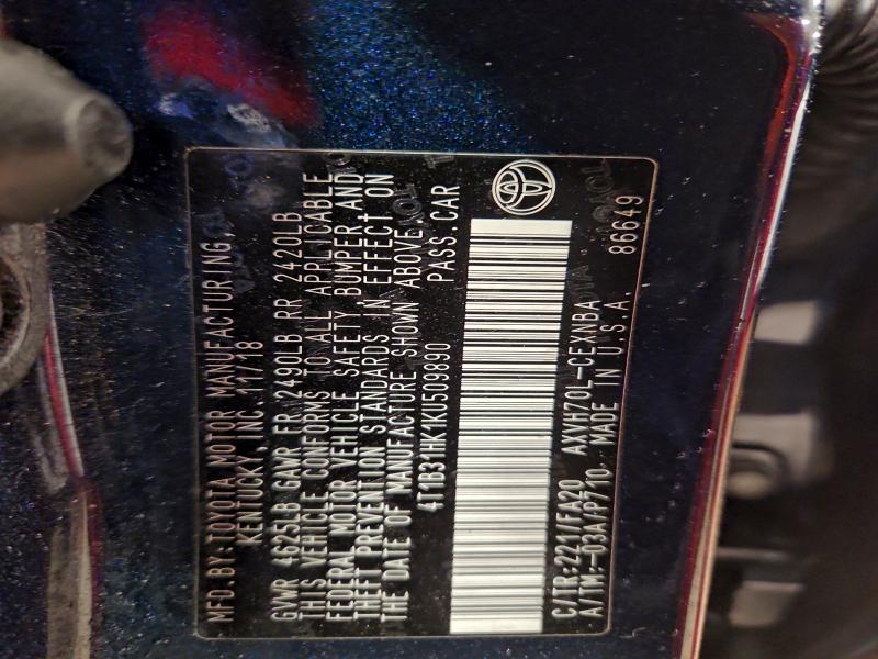 Фото 12 - TOYOTA CAMRY