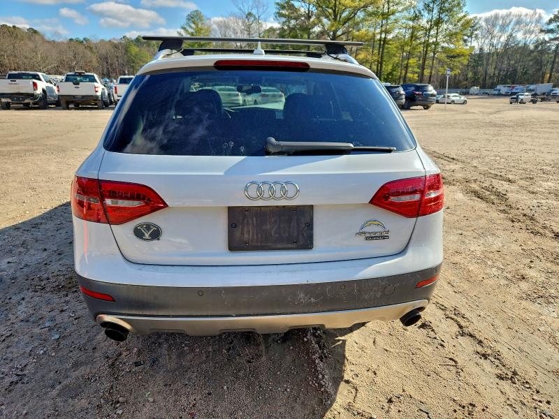 Фото 6 - AUDI A4