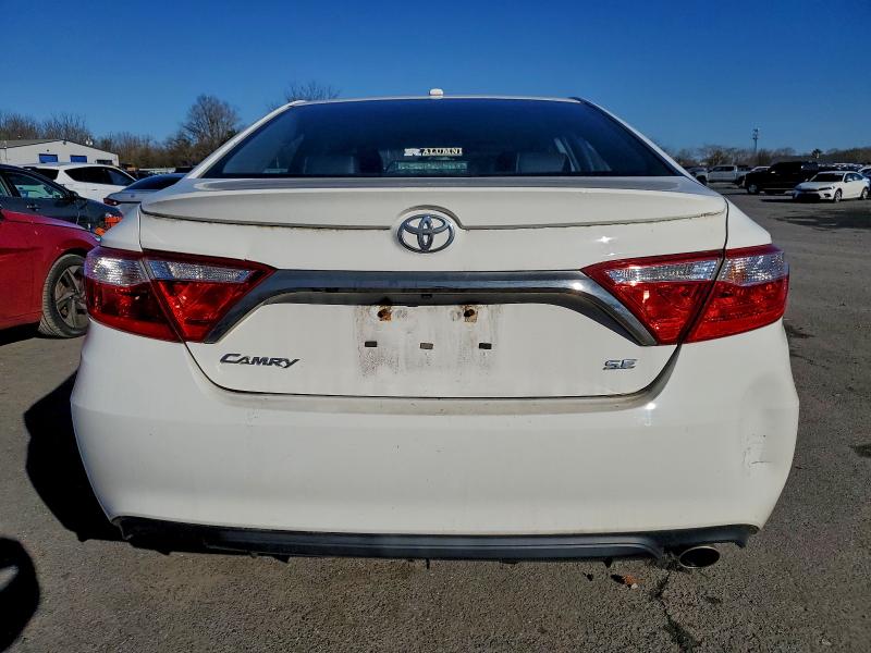 Фото 6 - TOYOTA CAMRY