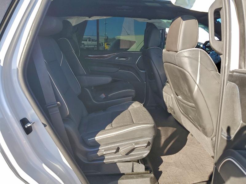 Фото 10 - CADILLAC ESCALADE