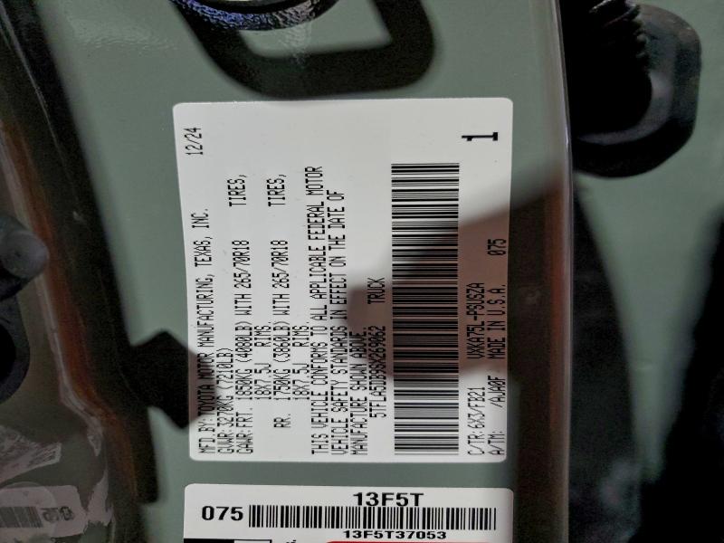 Фото 13 - TOYOTA TUNDRA