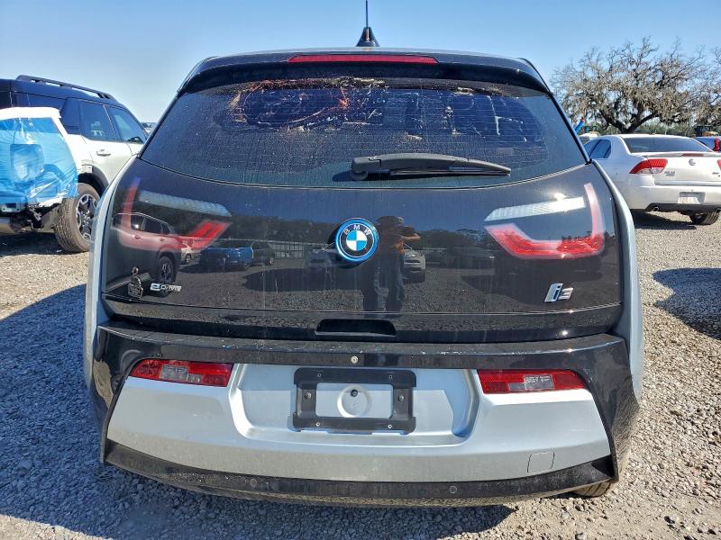 Фото 6 - BMW I SERIES