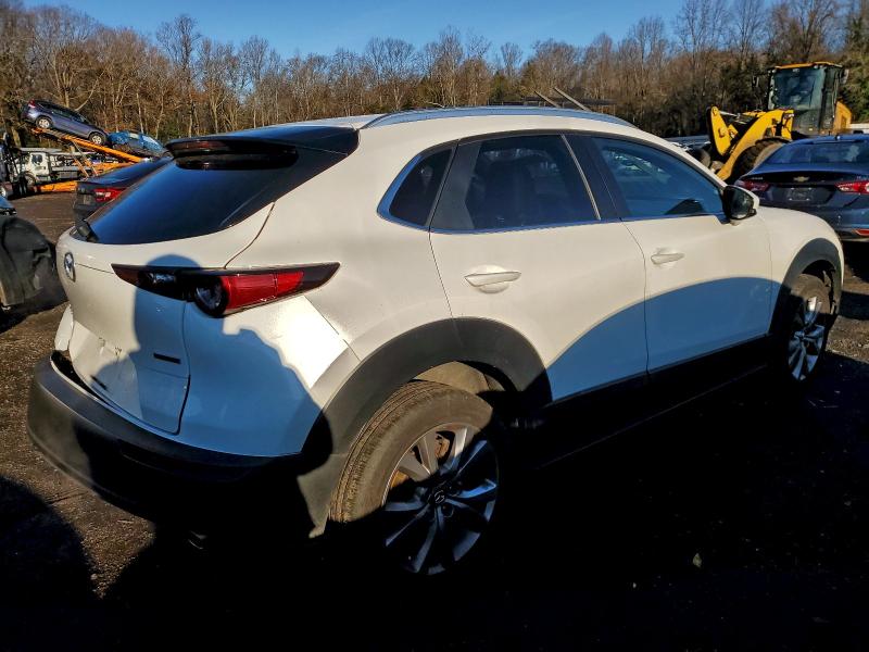 Фото 3 - MAZDA CX30