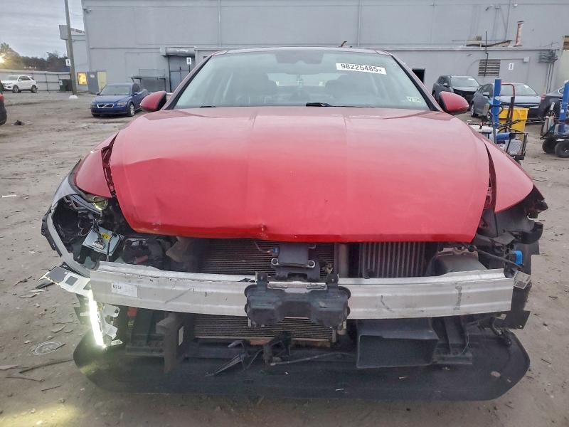 Фото 5 - HYUNDAI SONATA