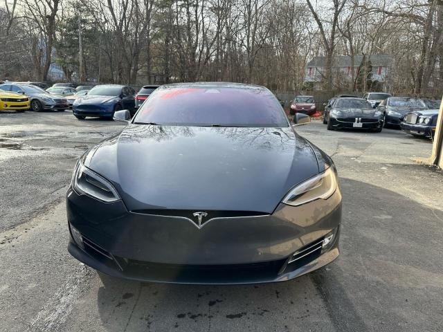Фото 12 - TESLA MODEL S