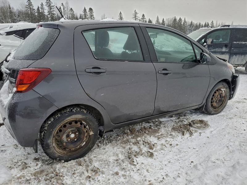 Фото 3 - TOYOTA YARIS