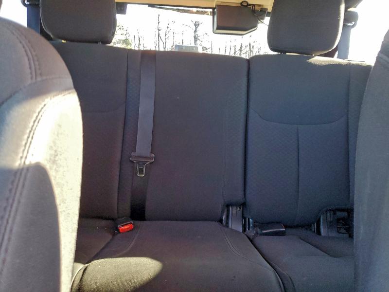 Фото 10 - JEEP WRANGLER