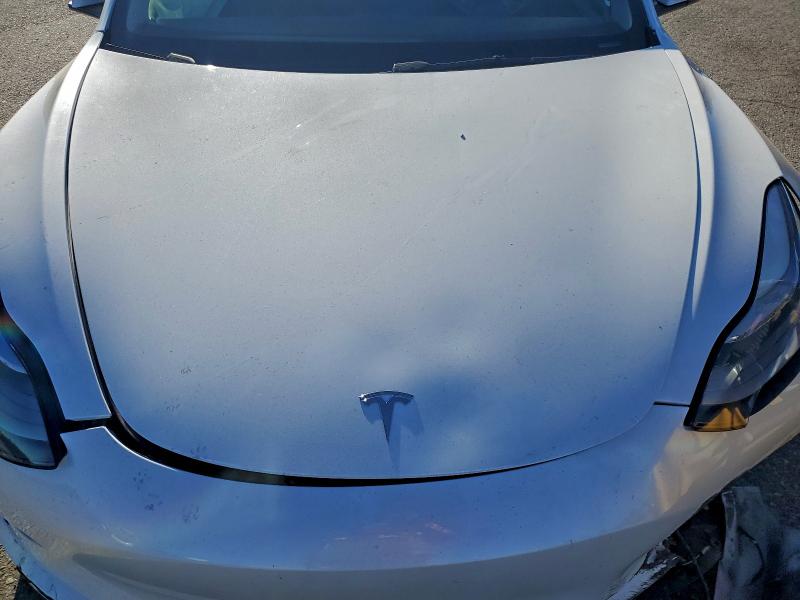 Фото 11 - TESLA MODEL 3