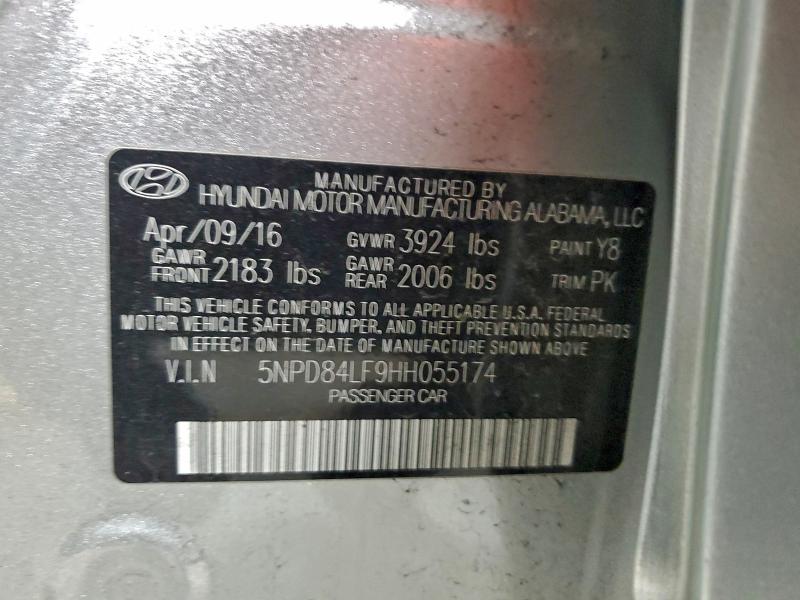 Фото 12 - HYUNDAI ELANTRA