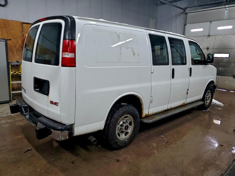 Фото 3 - GMC SAVANA