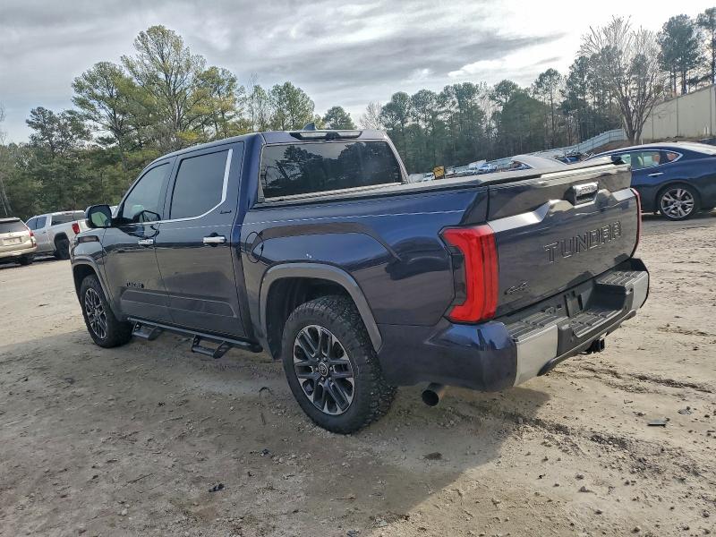 Фото 2 - TOYOTA TUNDRA
