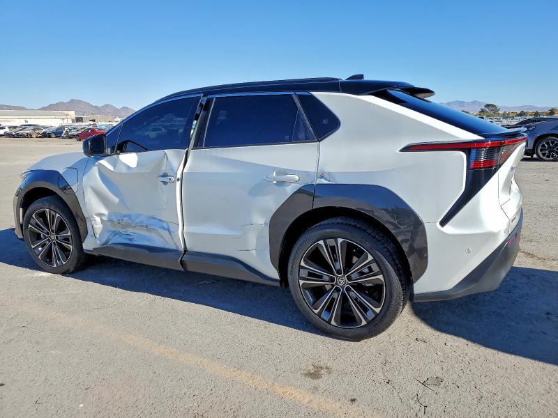 TOYOTA BZ4X XLE 2024 VIN JTMAAAAA8RA033169