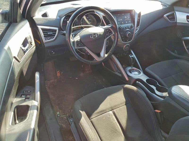 Фото 8 - HYUNDAI VELOSTER