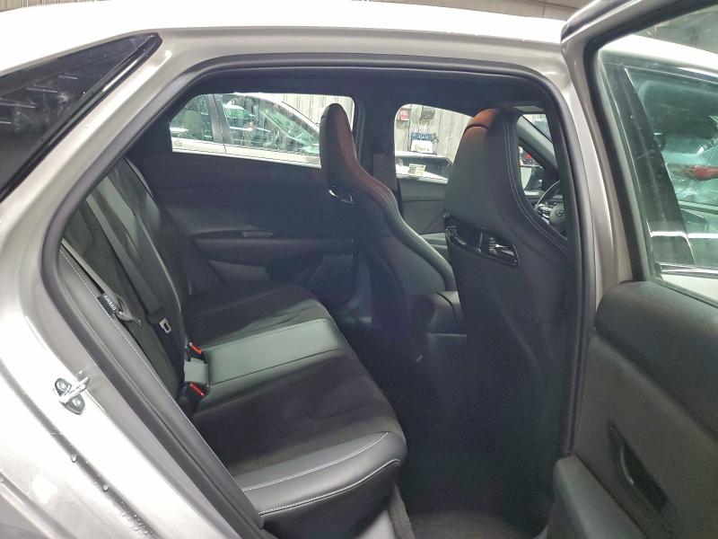 Фото 10 - HYUNDAI ELANTRA