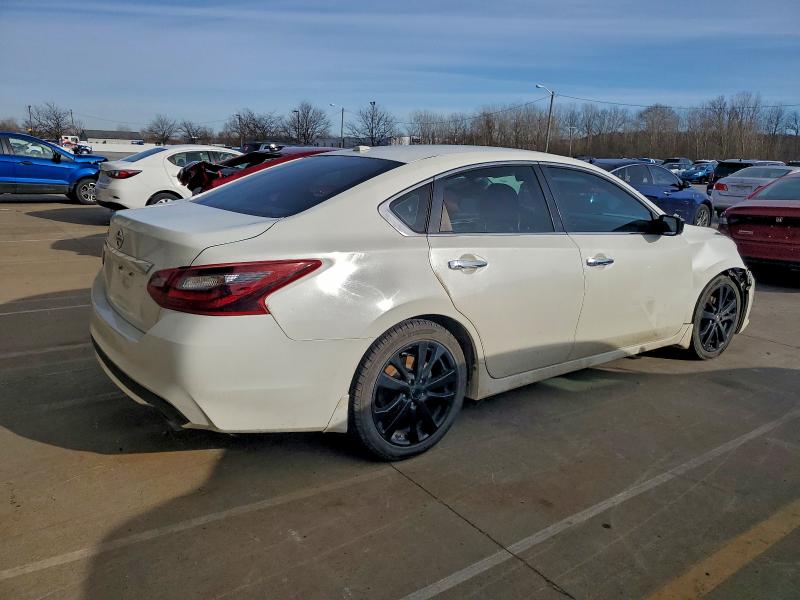 Фото 3 - NISSAN ALTIMA