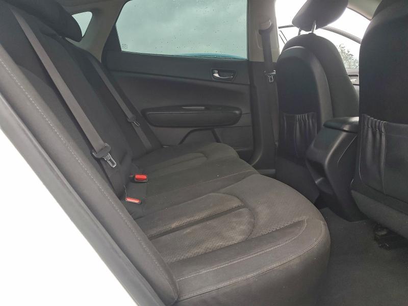 Фото 10 - KIA OPTIMA