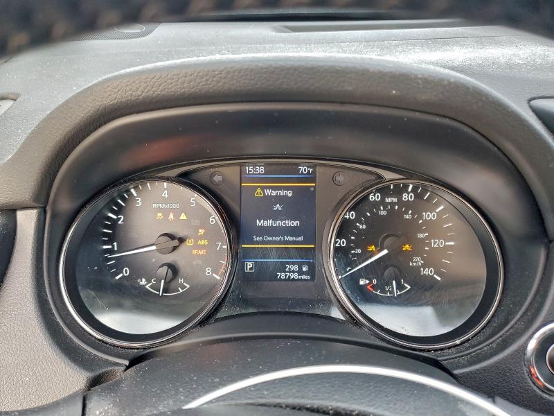 Фото 9 - NISSAN ROGUE