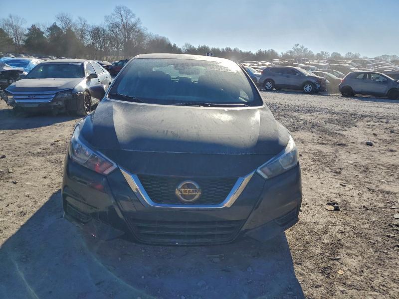 Фото 5 - NISSAN VERSA