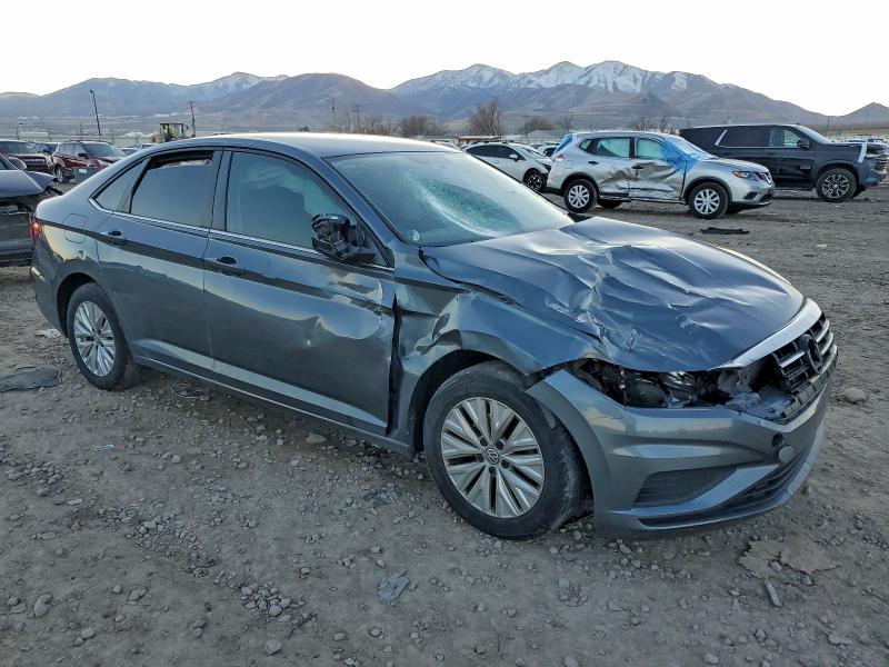 Фото 4 - VOLKSWAGEN JETTA