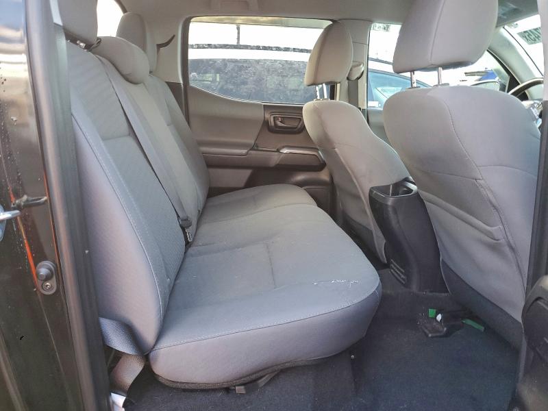 Фото 10 - TOYOTA TACOMA